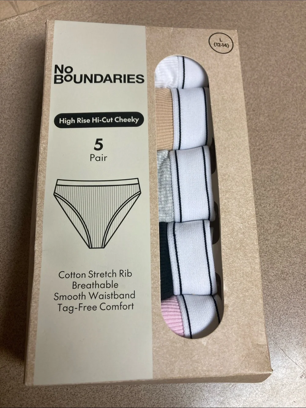 Hi rise hi-cut cheeky panties
